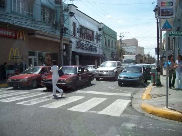 Calle El Sol Esquina San Luis